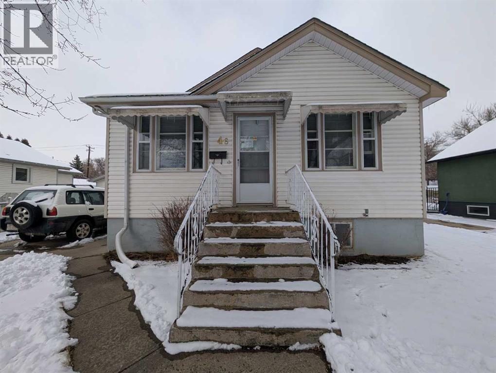 46 2 Street Nw, Medicine Hat, Alberta  T1A 6J1 - Photo 4 - A2291440