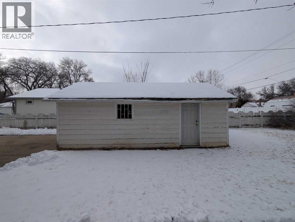 46 2 Street Nw, Medicine Hat, Alberta  T1A 6J1 - Photo 29 - A2291440