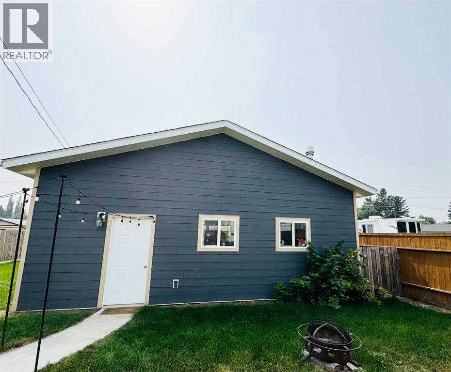 575 Rogers Avenue, Picture Butte, Alberta  T0K 1V0 - Photo 32 - A2295731