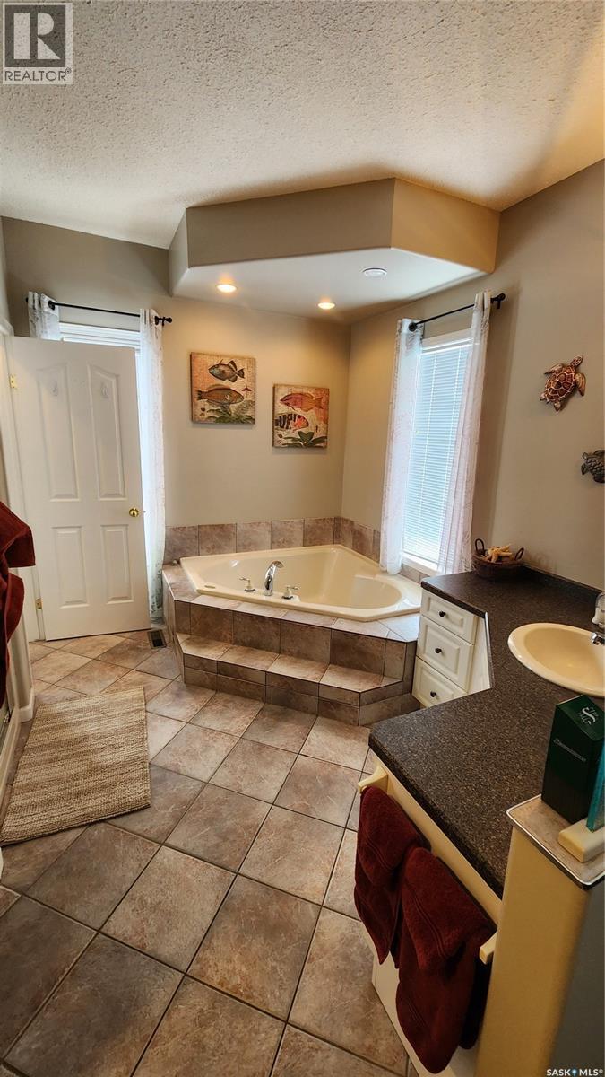 Bruynooghe Acres, North Battleford Rm No. 437, Saskatchewan  S9A 2X4 - Photo 18 - SK031723