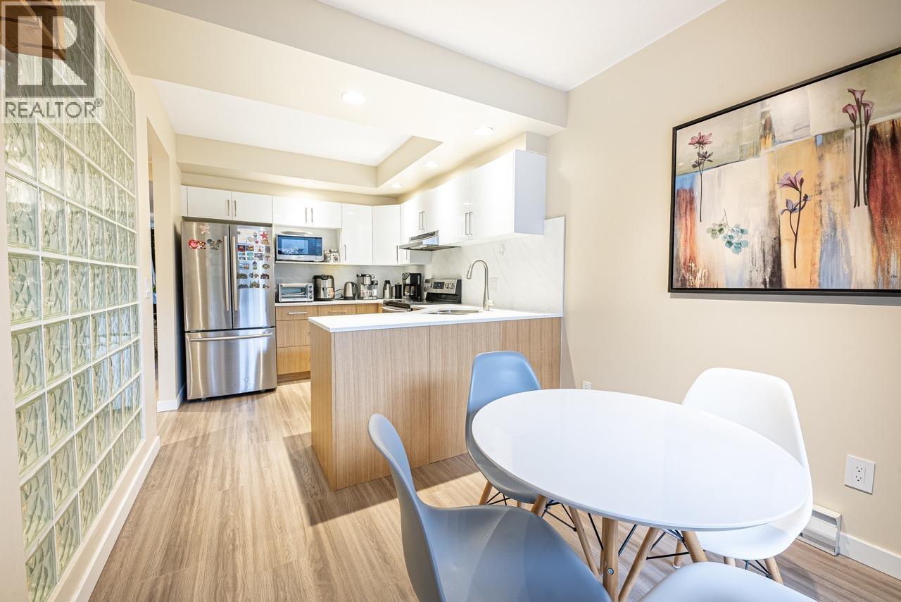 206 3151 Woodbine Drive, North Vancouver, British Columbia  V7R 2S4 - Photo 10 - R3104664