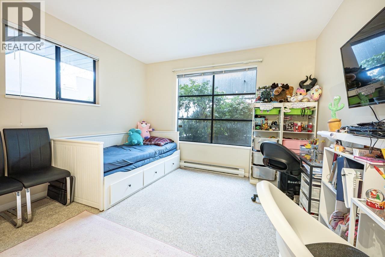 206 3151 Woodbine Drive, North Vancouver, British Columbia  V7R 2S4 - Photo 13 - R3104664