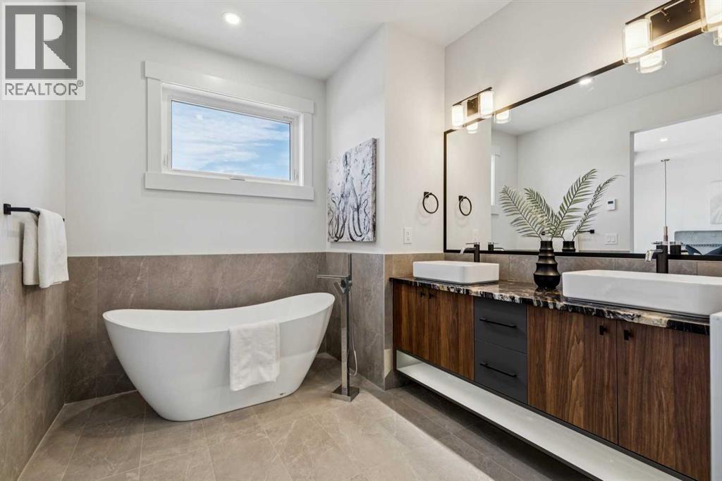 2620 30 Street Sw, Calgary, Alberta  T3E 2M2 - Photo 28 - A2294994