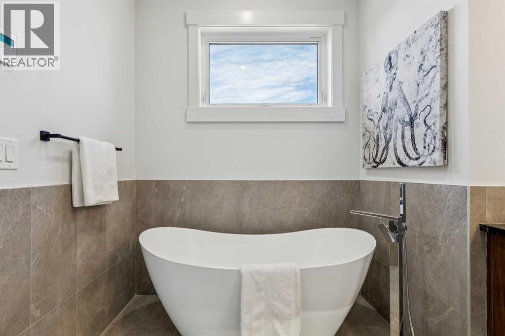 2620 30 Street Sw, Calgary, Alberta  T3E 2M2 - Photo 30 - A2294994