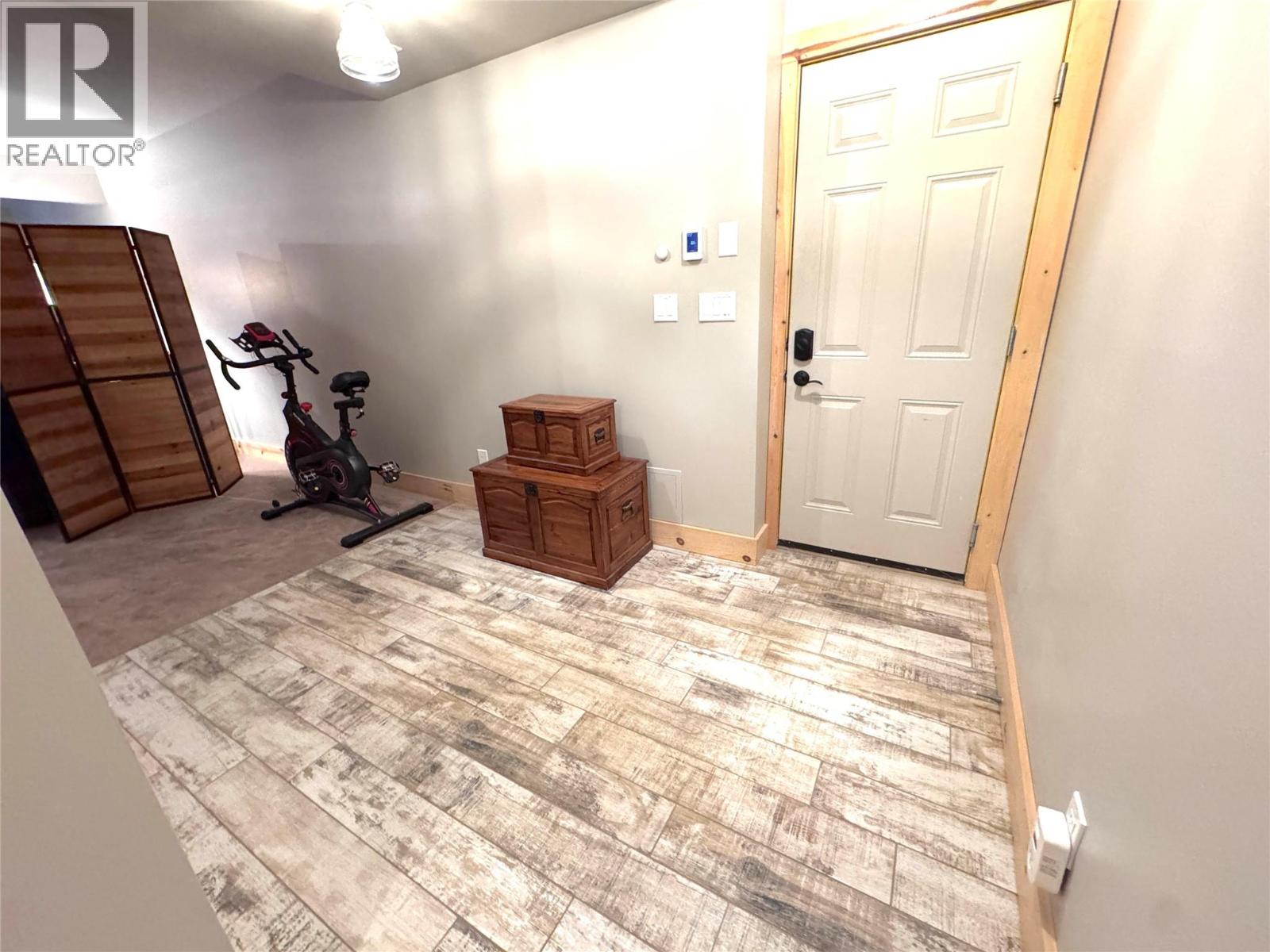 6 Alpine Trail Lane Unit# B, Fernie, British Columbia  V0B 1M5 - Photo 37 - 10378040