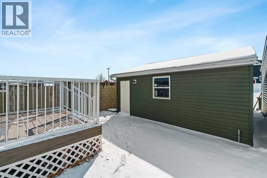 408 West Lakeview Drive, Chestermere, Alberta  T1X 2A4 - Photo 40 - A2296354