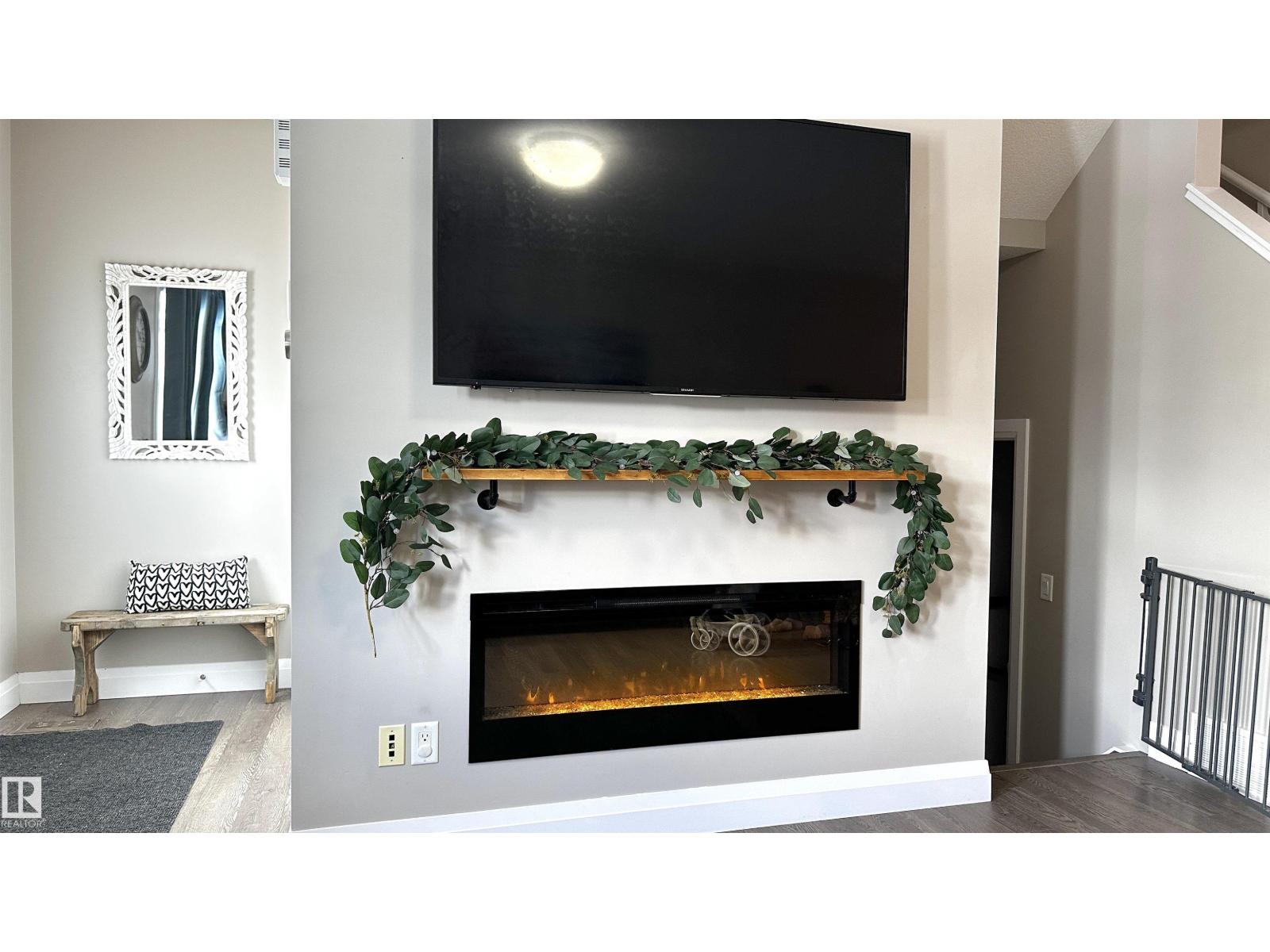 9813 106 Av, Morinville, Alberta  T8R 2P1 - Photo 4 - E4478145