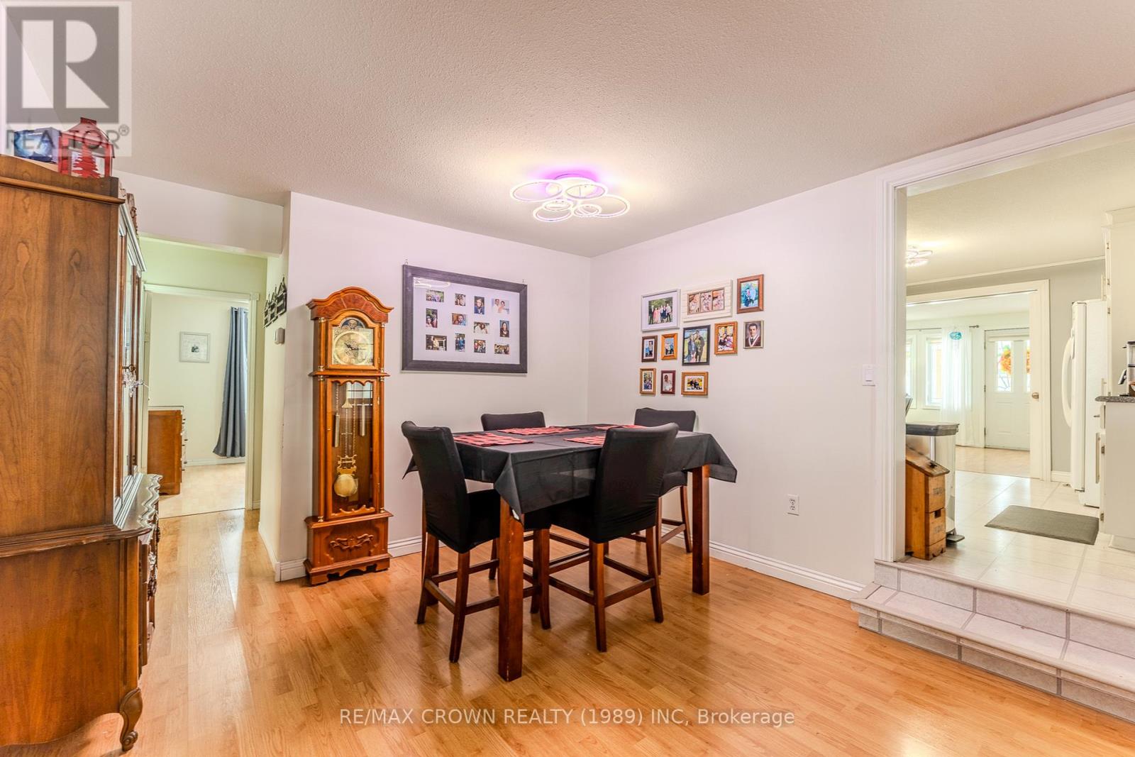 281 Arthur Street, West Nipissing, Ontario  P2B 3B4 - Photo 14 - X12939686