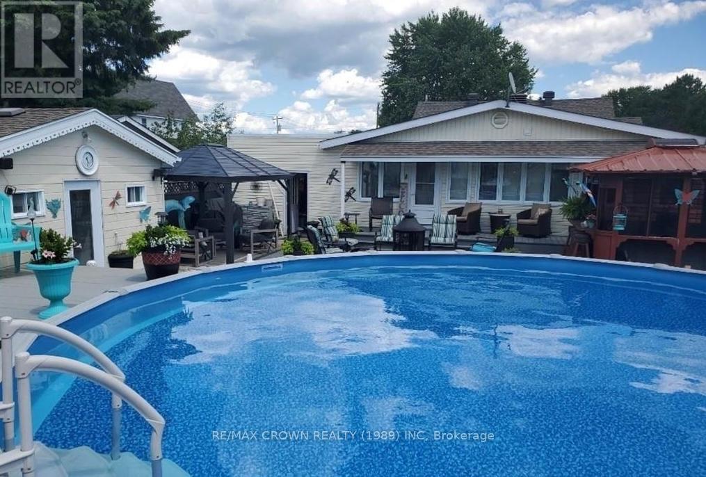 281 Arthur Street, West Nipissing, Ontario  P2B 3B4 - Photo 39 - X12939686