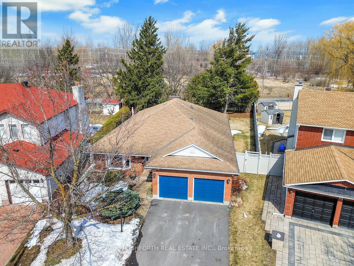 62 Topley Crescent, Ottawa, Ontario  K1G 4M7 - Photo 39 - X12945326