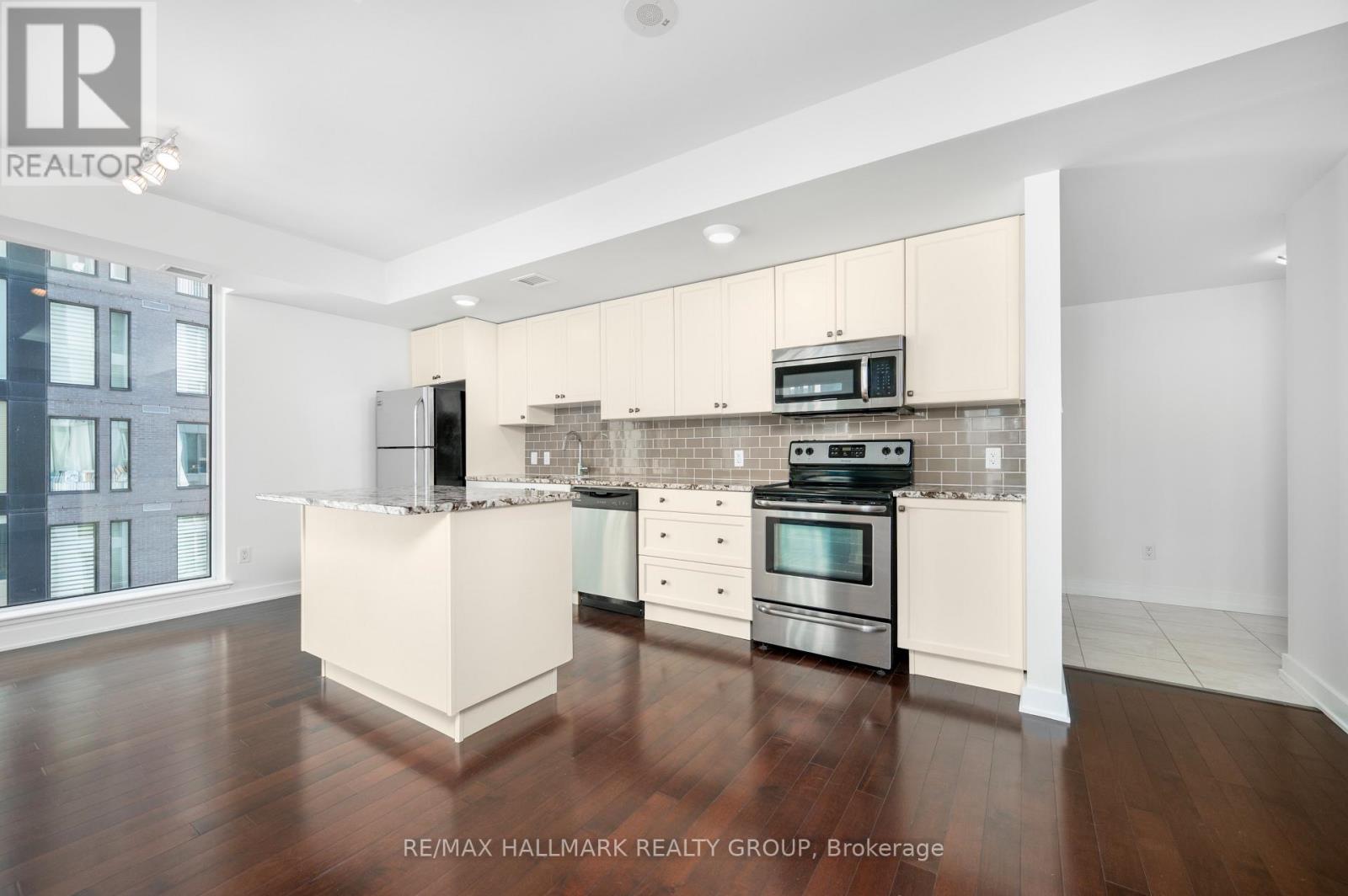 1904 - 179 Metcalfe Street, Ottawa, Ontario  K2P 1P7 - Photo 9 - X12945376