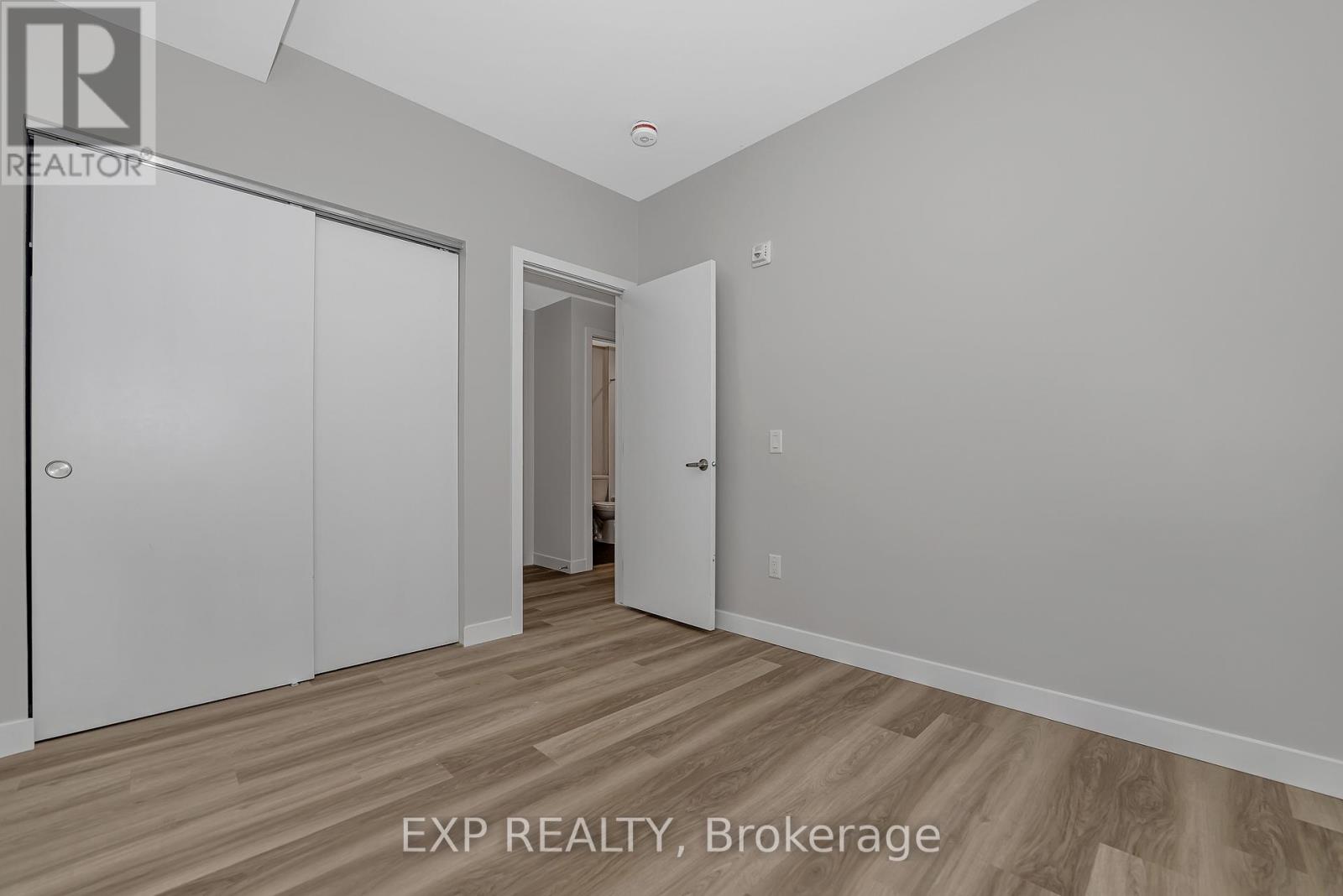 002 - 211 Armstrong Street, Ottawa, Ontario  K1Y 2W3 - Photo 14 - X12945476