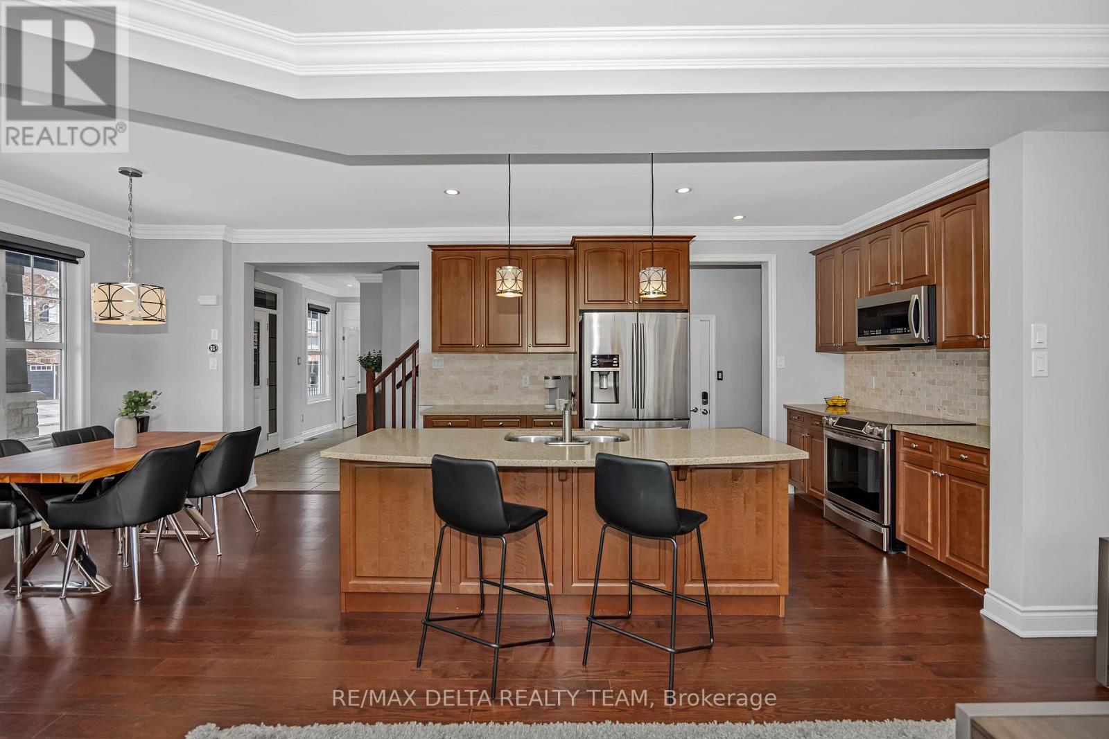 751 Devario Crescent, Ottawa, Ontario  K2J 6H3 - Photo 10 - X12945492