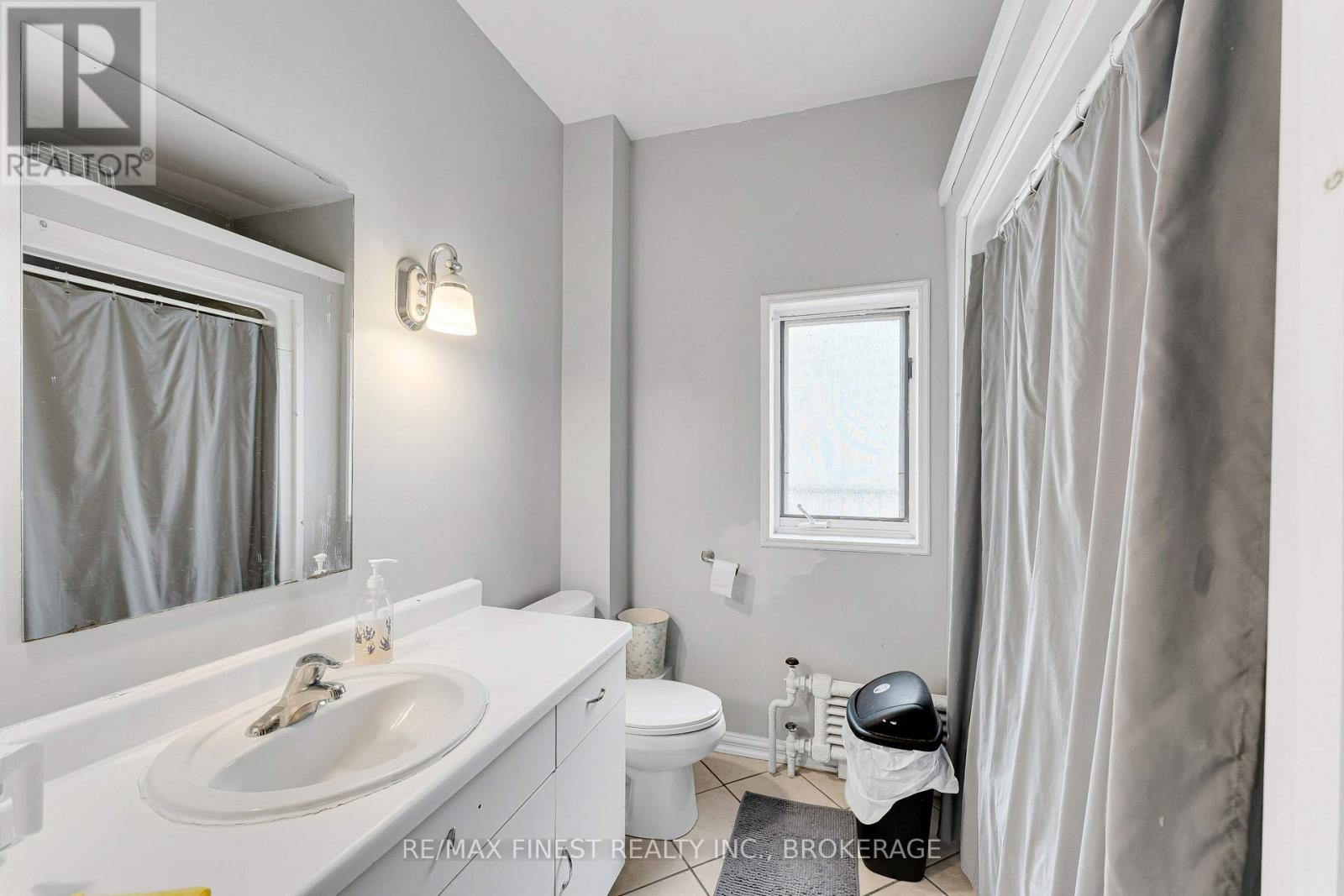 242 Brock Street, Kingston, Ontario  K7L 1S4 - Photo 16 - X12915596