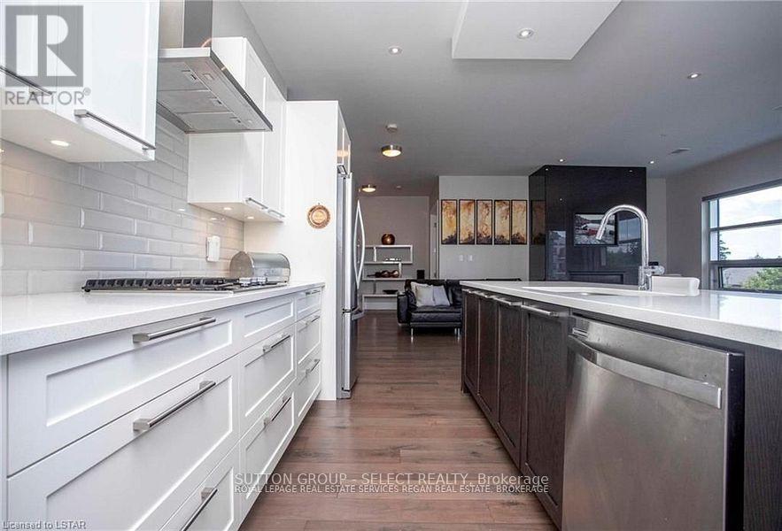 208 - 1705 Fiddlehead Place, London North, Ontario  N5G 5M6 - Photo 8 - X12942744