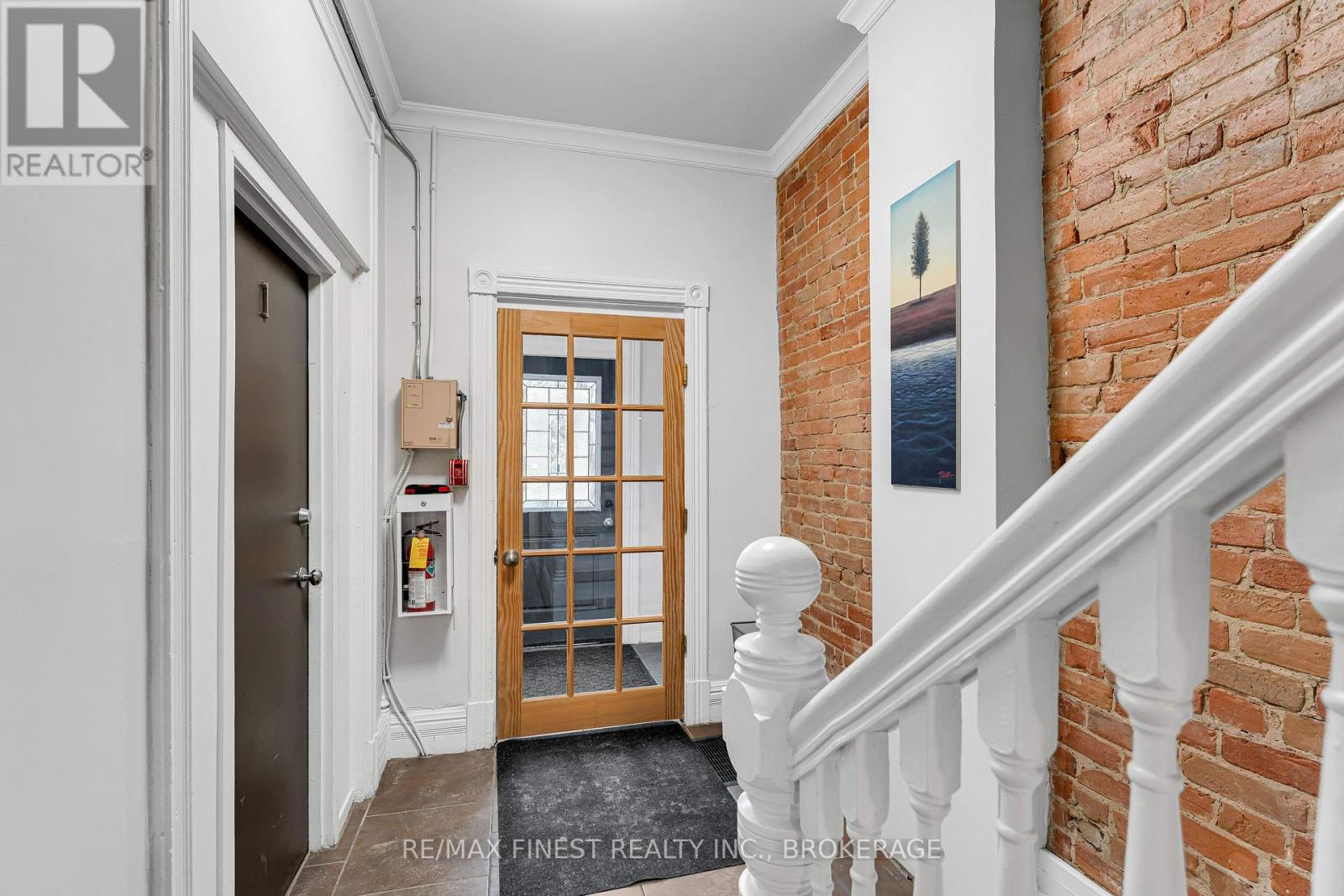 244 Brock Street, Kingston, Ontario  K7L 1S4 - Photo 3 - X12915446