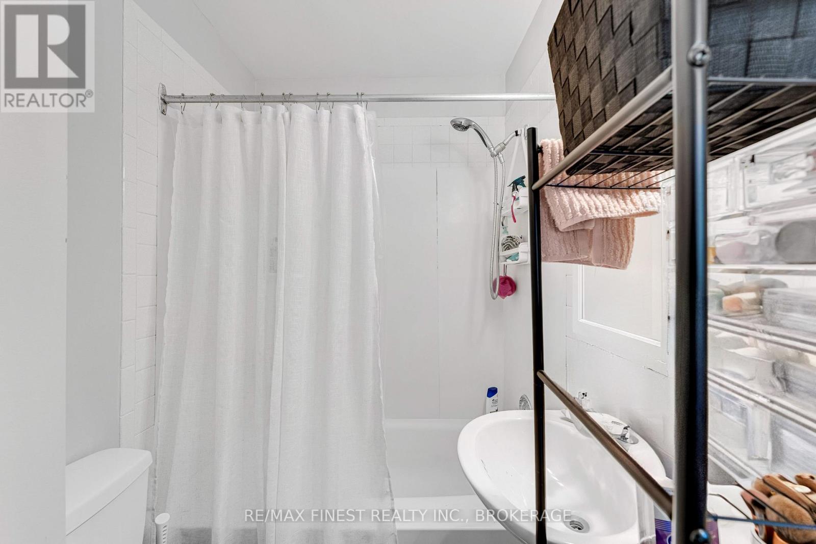 244 Brock Street, Kingston, Ontario  K7L 1S4 - Photo 8 - X12915446