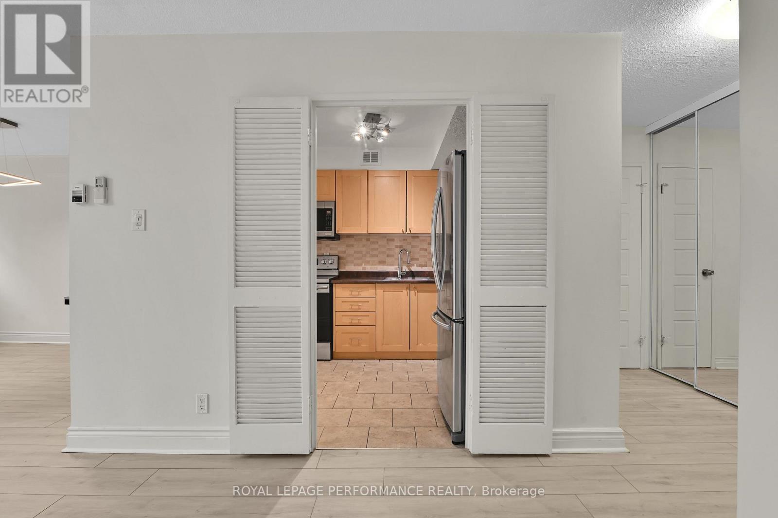 344 - 515 St Laurent Boulevard, Ottawa, Ontario  K1K 3X5 - Photo 10 - X12835850