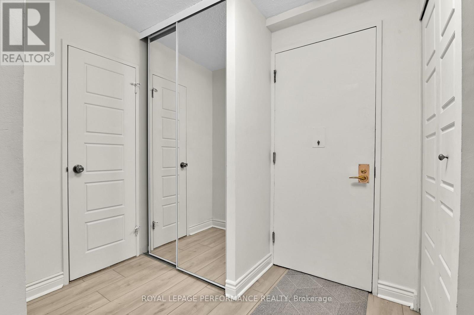 344 - 515 St Laurent Boulevard, Ottawa, Ontario  K1K 3X5 - Photo 4 - X12835850