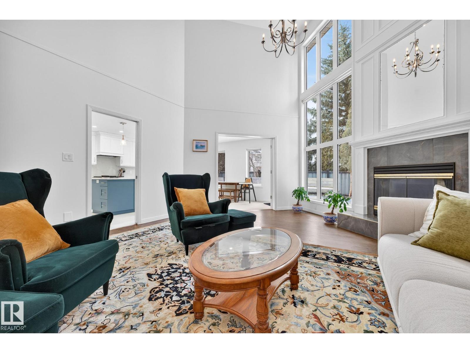 1211 Hewgill Pl Nw, Edmonton, Alberta  T6R 2K5 - Photo 9 - E4480049