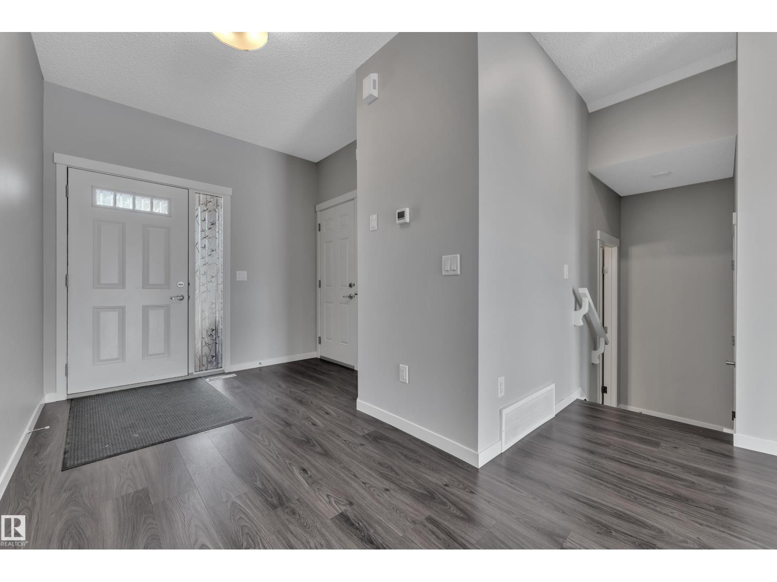 8781 Carson Wy Sw, Edmonton, Alberta  T6W 4M3 - Photo 5 - E4480050