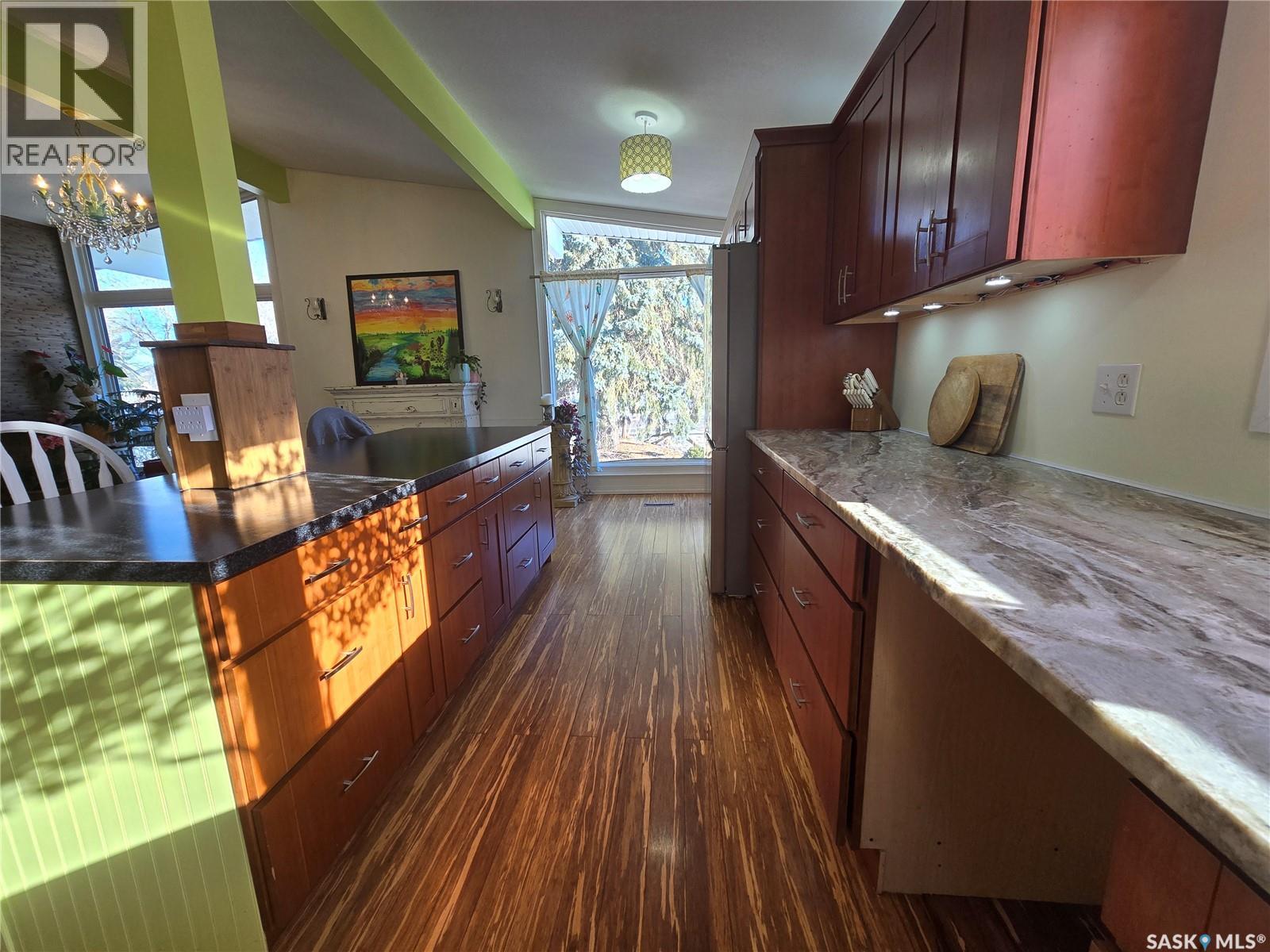 531 Scott Street, Weyburn, Saskatchewan  S4H 1T2 - Photo 7 - SK028065