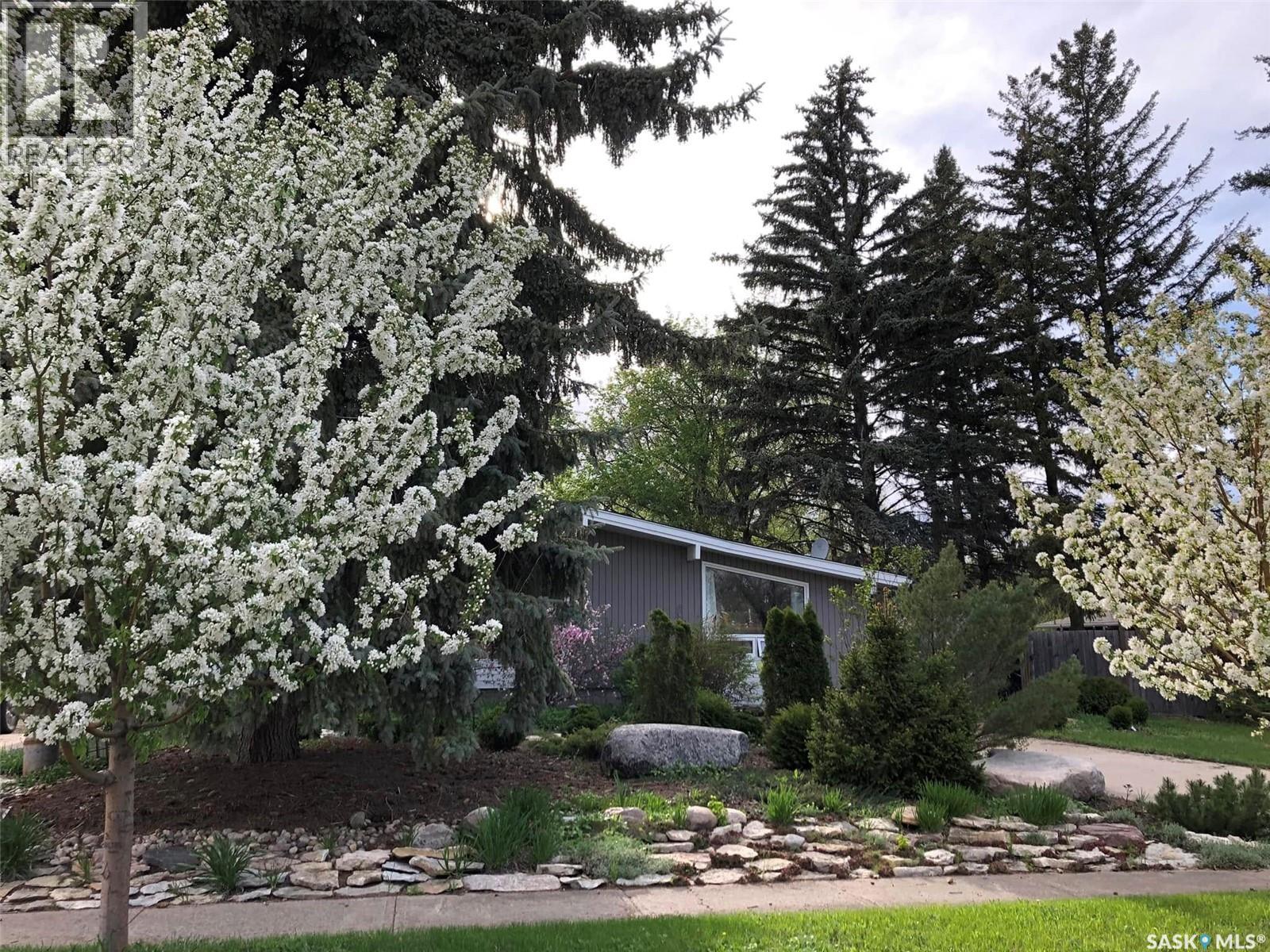 531 Scott Street, Weyburn, Saskatchewan  S4H 1T2 - Photo 27 - SK028065