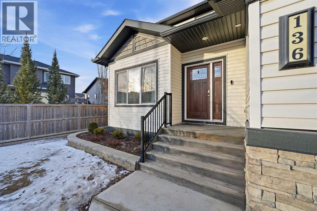 136 Wildrose Crescent, Strathmore, Alberta  T1P 0C9 - Photo 1 - A2281092