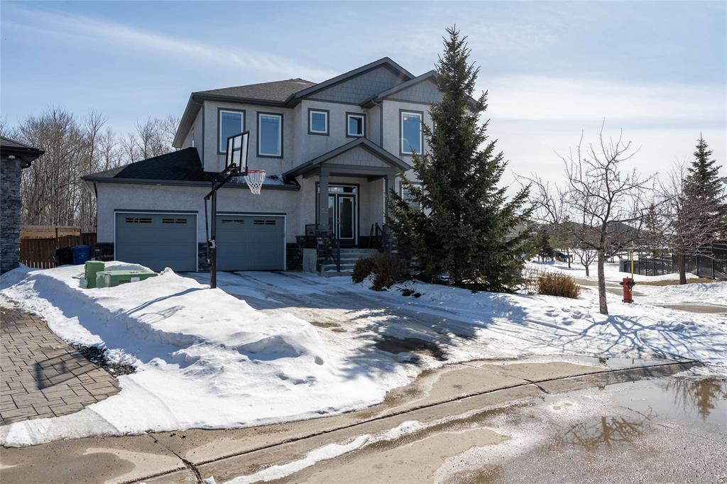 52 Aspen Forest Point, Winnipeg, Manitoba  R3Y 0B7 - Photo 0 - 202605341