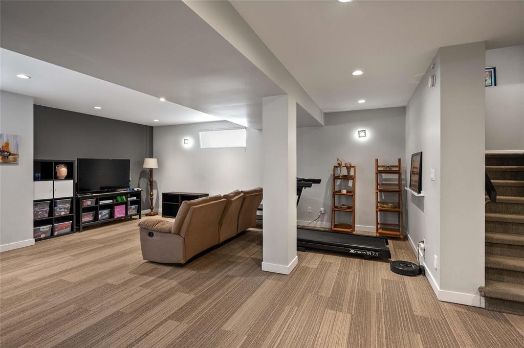 52 Aspen Forest Point, Winnipeg, Manitoba  R3Y 0B7 - Photo 22 - 202605341