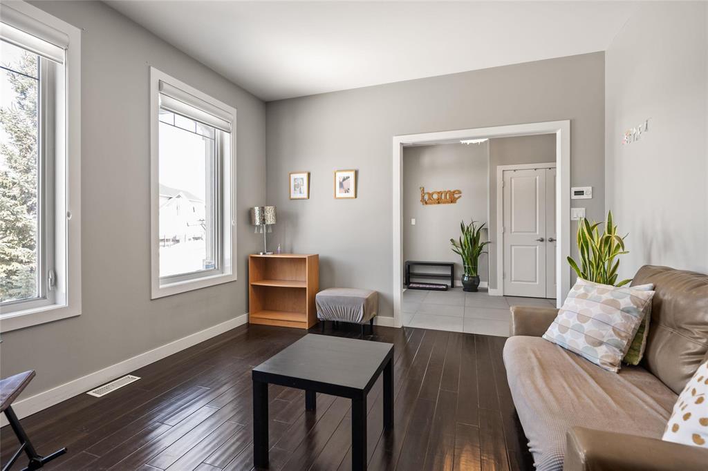 52 Aspen Forest Point, Winnipeg, Manitoba  R3Y 0B7 - Photo 6 - 202605341