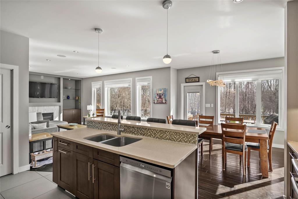 52 Aspen Forest Point, Winnipeg, Manitoba  R3Y 0B7 - Photo 8 - 202605341