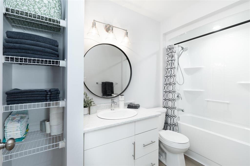 96 York Crescent, Steinbach, Manitoba  R5G 2V4 - Photo 12 - 202606004