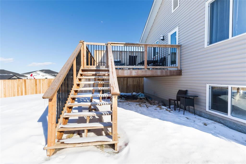 96 York Crescent, Steinbach, Manitoba  R5G 2V4 - Photo 25 - 202606004