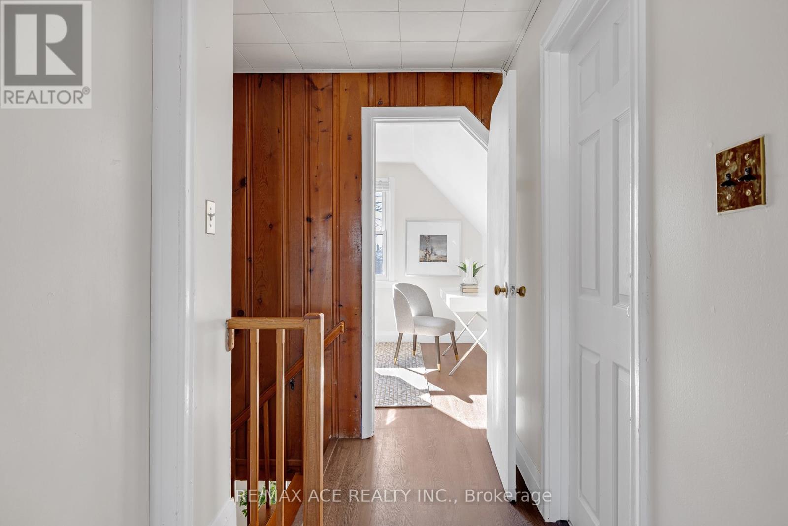 54 South Woodrow Boulevard, Toronto, Ontario  M1N 3L6 - Photo 26 - E12943688