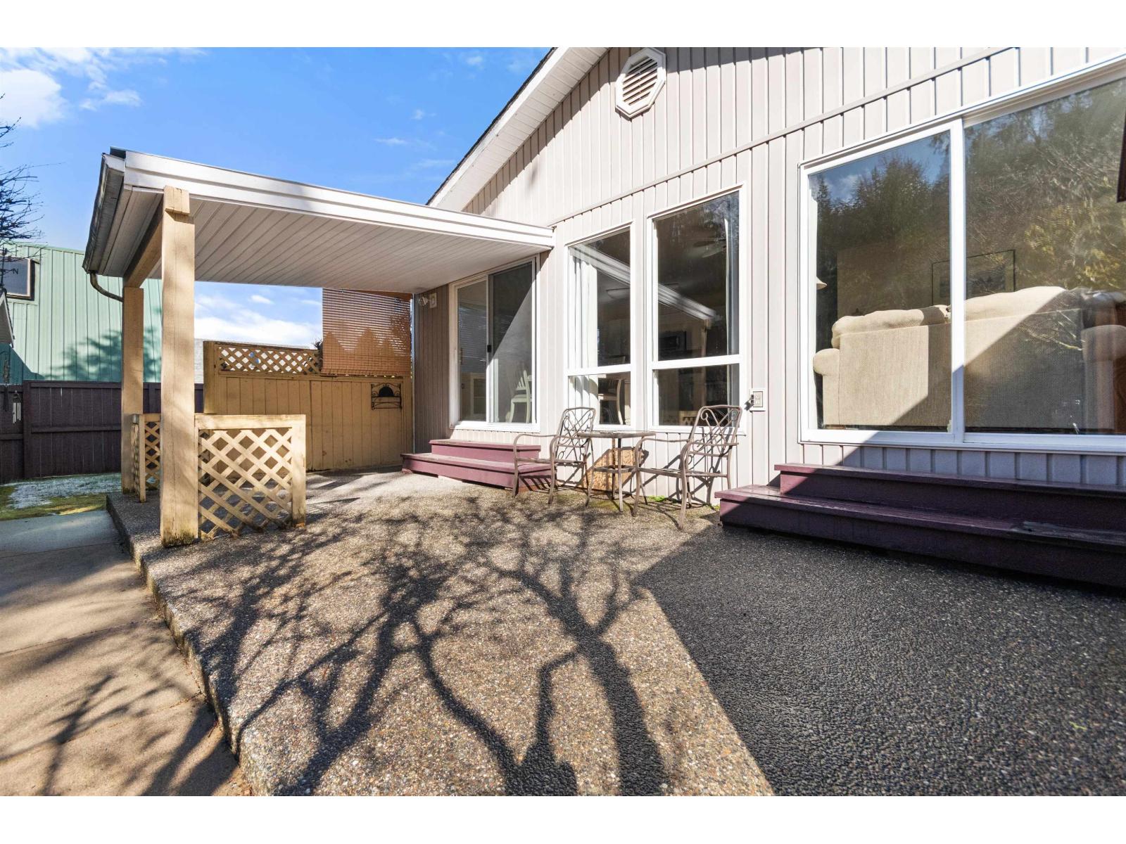 66522 Summer Road, Kawkawa Lake, Hope, British Columbia  V0X 1L1 - Photo 3 - R3104001