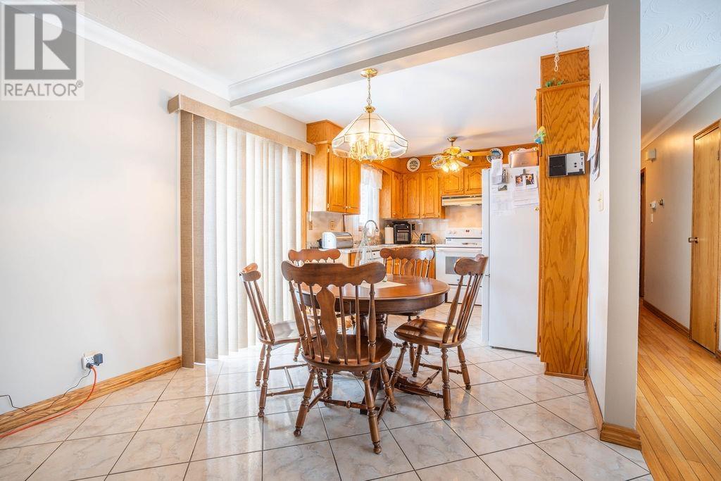 261 Kingsford Rd, Sault Ste. Marie, Ontario  P6C 2V9 - Photo 11 - SM260564