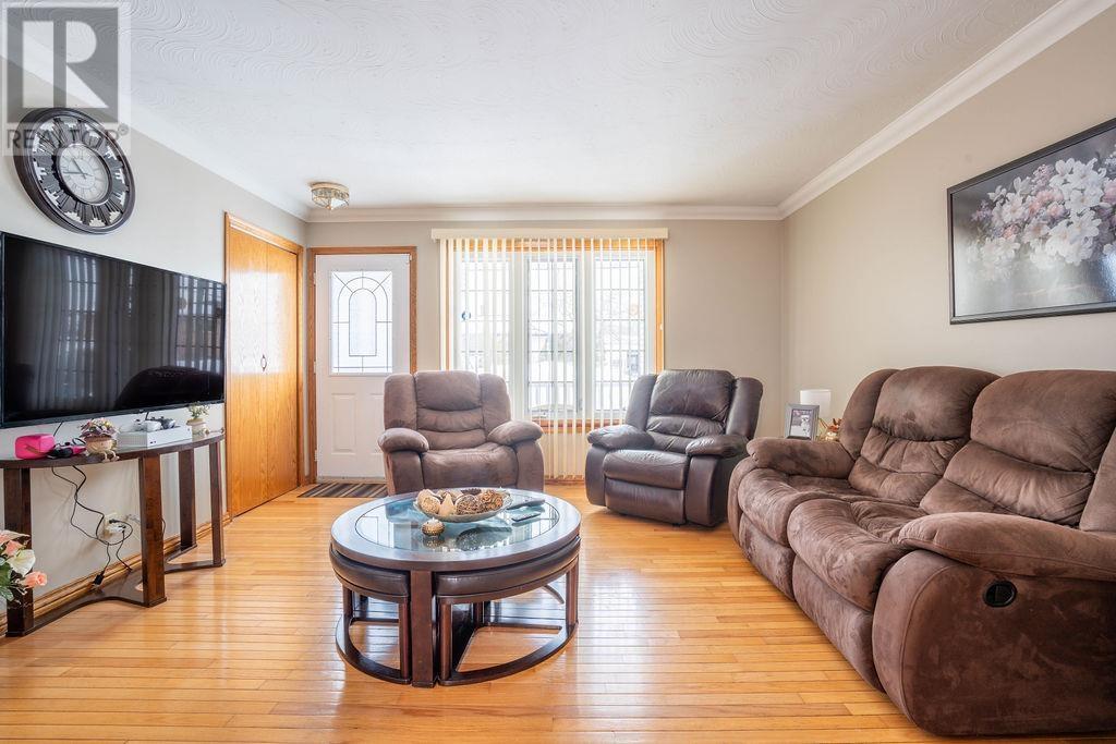 261 Kingsford Rd, Sault Ste. Marie, Ontario  P6C 2V9 - Photo 13 - SM260564