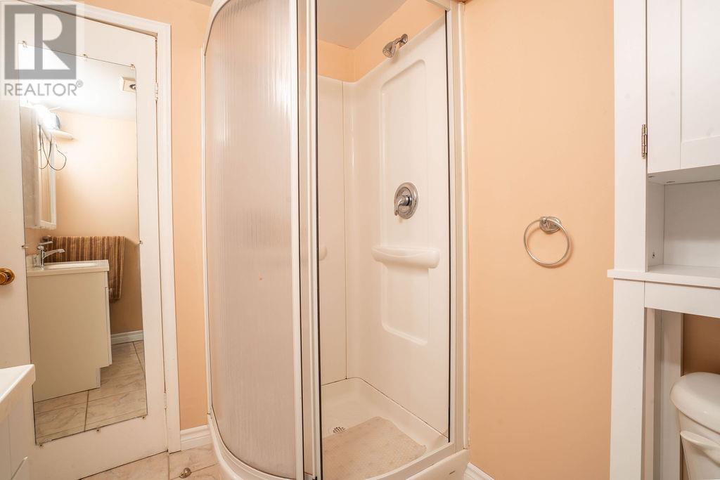 261 Kingsford Rd, Sault Ste. Marie, Ontario  P6C 2V9 - Photo 27 - SM260564