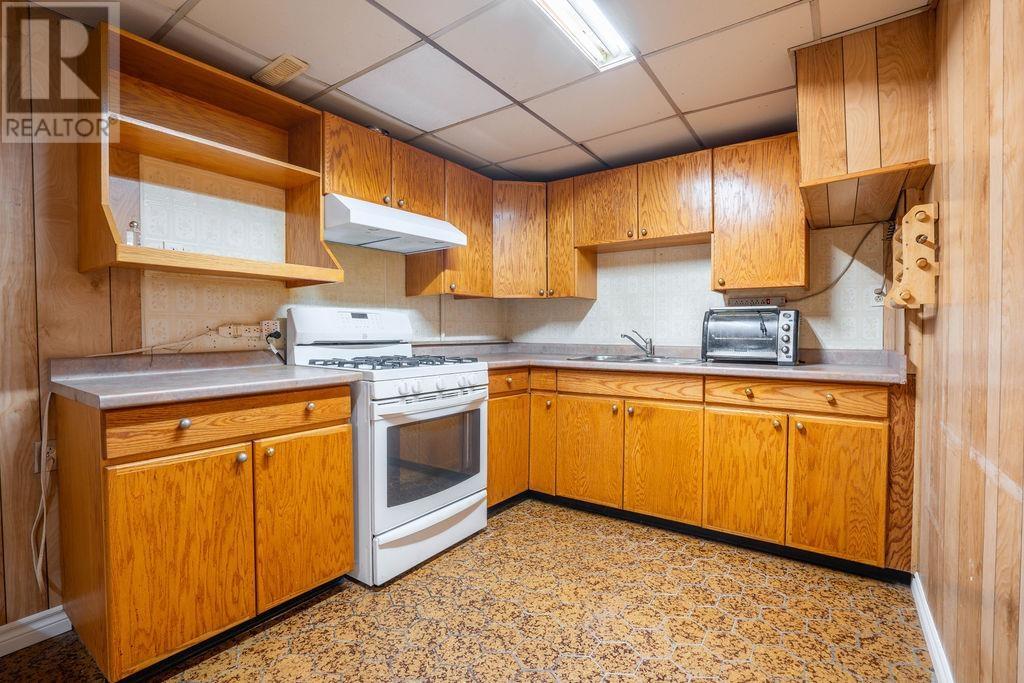 261 Kingsford Rd, Sault Ste. Marie, Ontario  P6C 2V9 - Photo 23 - SM260564