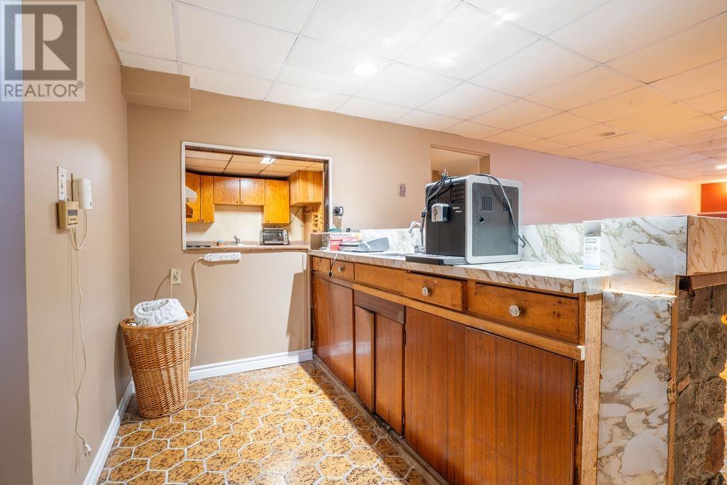 261 Kingsford Rd, Sault Ste. Marie, Ontario  P6C 2V9 - Photo 22 - SM260564