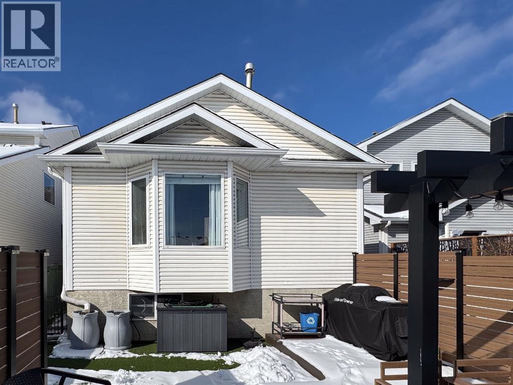 87 Hidden Green Nw, Calgary, Alberta  T3K 5K7 - Photo 8 - A2297562