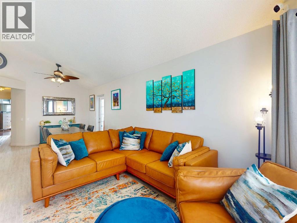 87 Hidden Green Nw, Calgary, Alberta  T3K 5K7 - Photo 14 - A2297562