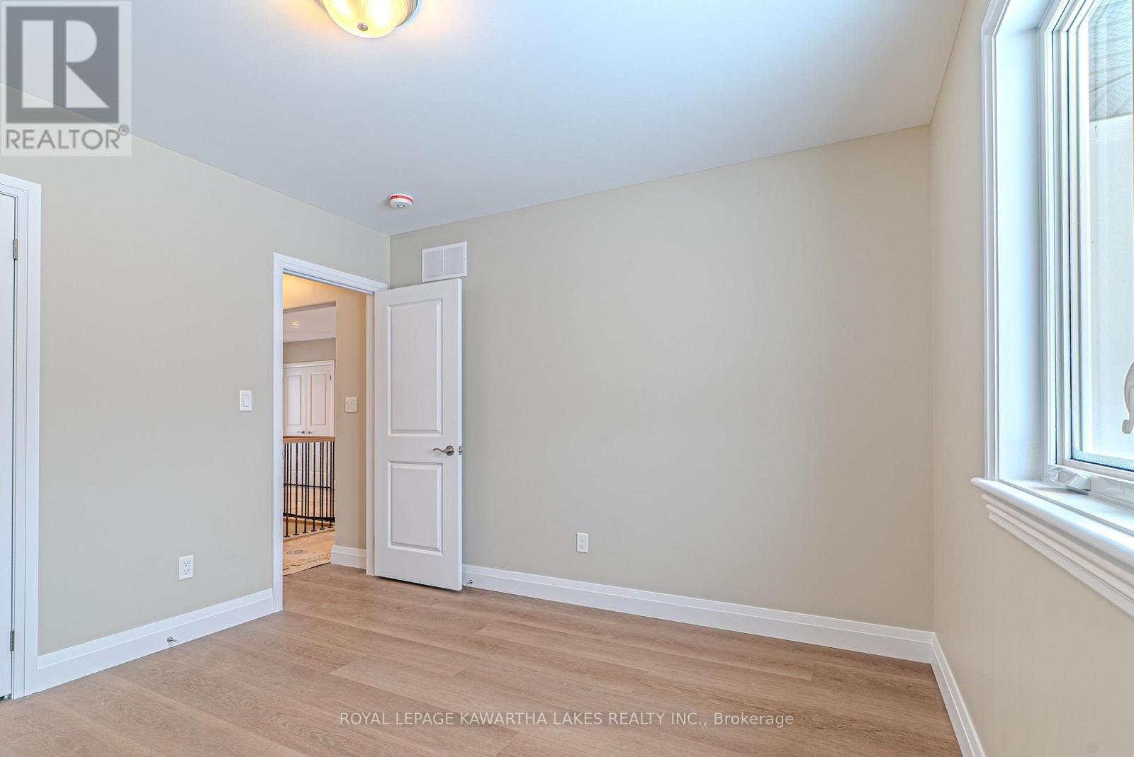 6 Patrick Street, Kawartha Lakes, Ontario  K0M 2B0 - Photo 26 - X12908556