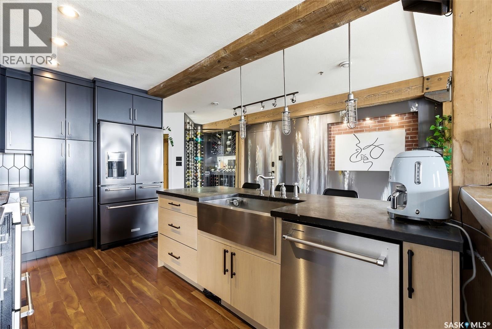 201 1304 Halifax Street, Regina, Saskatchewan  S4R 1V1 - Photo 8 - SK031817