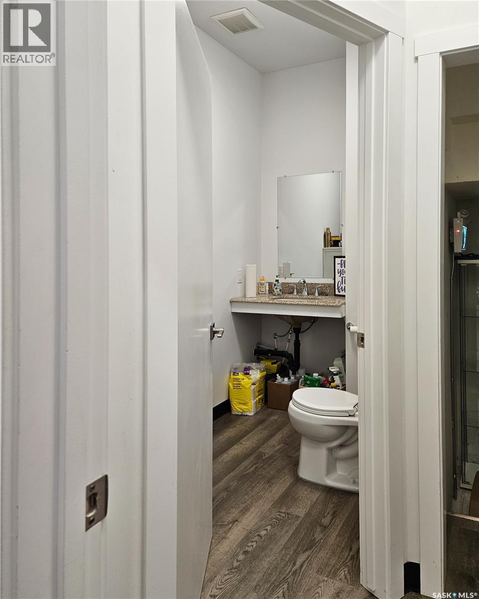 107 1st Avenue W, Rosetown, Saskatchewan  S0L 2V0 - Photo 10 - SK031762