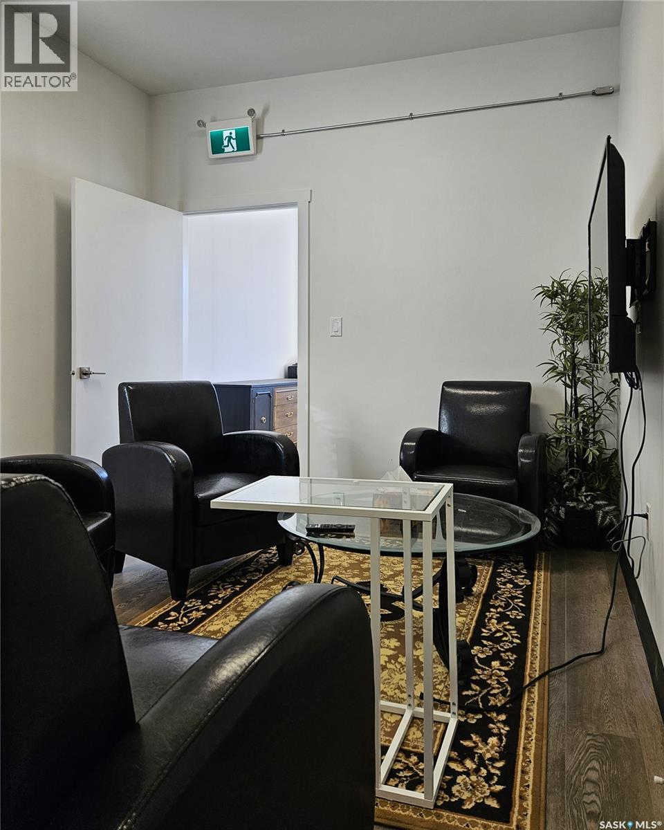 107 1st Avenue W, Rosetown, Saskatchewan  S0L 2V0 - Photo 12 - SK031762