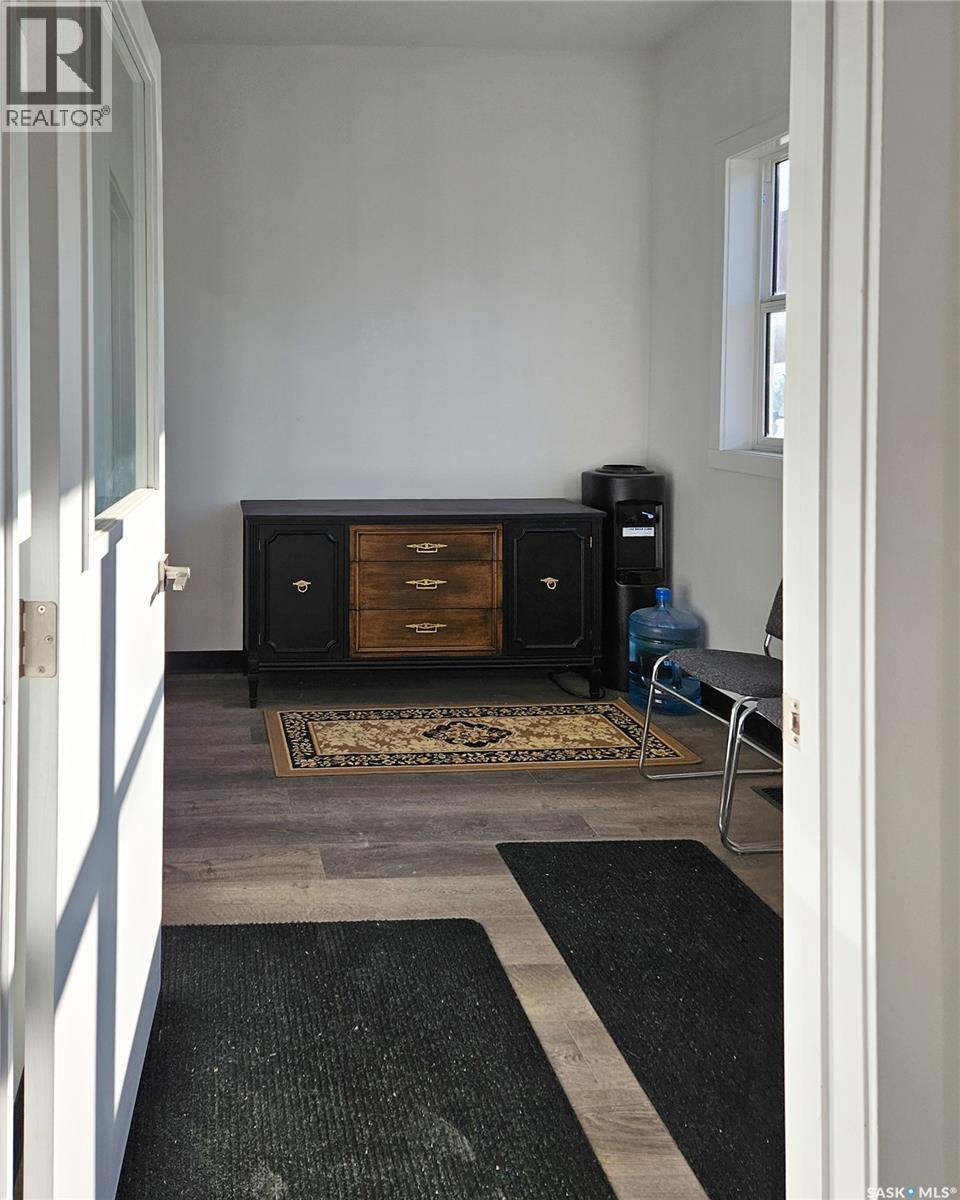 107 1st Avenue W, Rosetown, Saskatchewan  S0L 2V0 - Photo 13 - SK031762