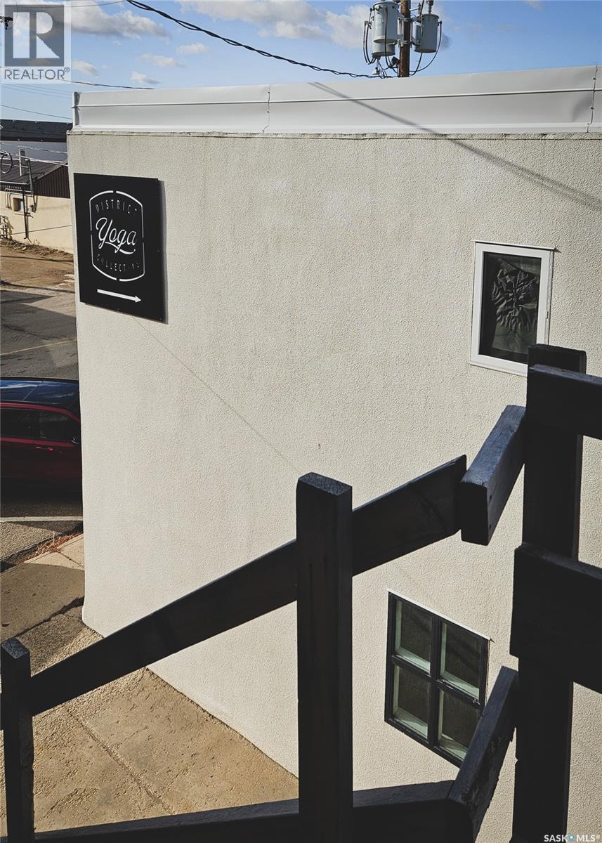 107 1st Avenue W, Rosetown, Saskatchewan  S0L 2V0 - Photo 4 - SK031762