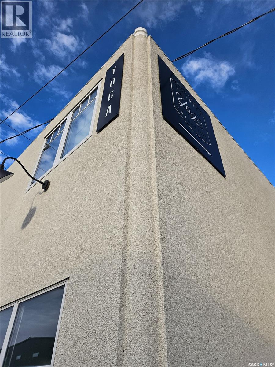 107 1st Avenue W, Rosetown, Saskatchewan  S0L 2V0 - Photo 5 - SK031762